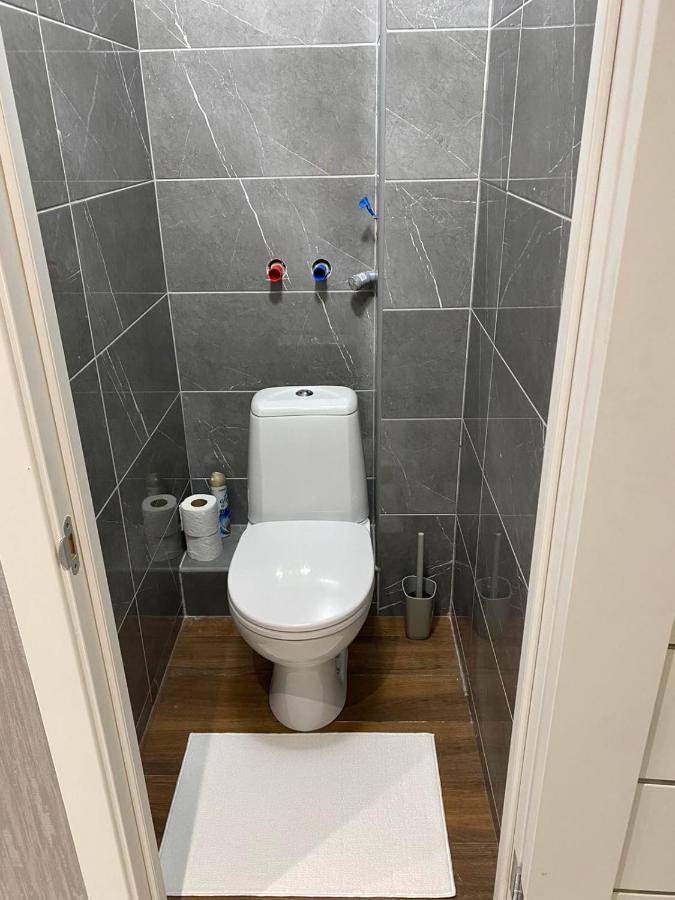 Стильная Квартира На Позняках Газ И Низкий Этаж Kiev Buitenkant foto